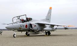 T4練習機(航空自衛隊提供)