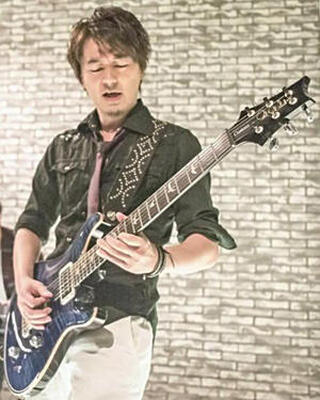 元ガール・ネクスト・ドアのギタリストで福島市出身の音楽プロデューサー井上裕治さん