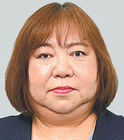 丸本由美子氏