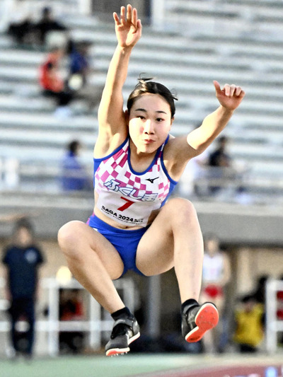 【陸上少年女子共通三段跳び】１７位となった遠藤結（日大東北高２年）＝ＳＡＧＡスタジアム