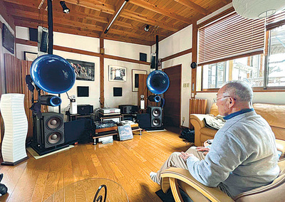 こだわりのオーディオ機器で大好きな音楽を聴く私。最高の音質で聴くジャズは格別だ