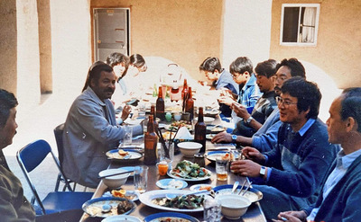 エジプトに派遣された時の私（右から２人目）。初の海外渡航で視野が広がるのを感じた