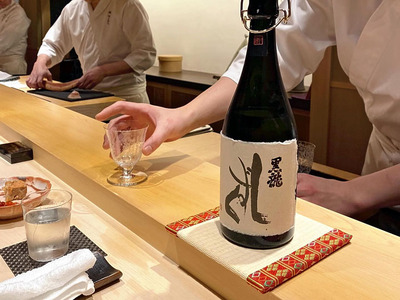 東京の寿司店に納めた畳コースター。畳の良さを評価してくれる人がいる、と分かりうれしかった