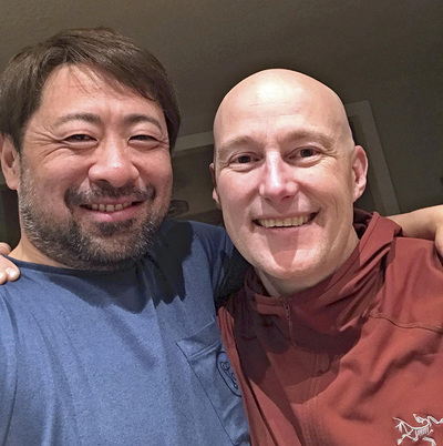 米国でクラフトビールの魅力を知るきっかけをくれたブライアン（右）。今でも連絡を取り合い新型コロナウイルス感染症が落ち着いたら再会しようと考えている