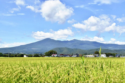「初心忘れるべからず」。朝起きて安達太良山を見たときにいつも口癖のようにつぶやく。壮大な姿に背中を押してもらっている