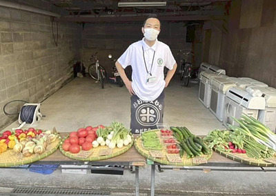 学生支援のために続けている「金谷川夕方市」。子どもたちの成長を後押しできていればうれしい限りだ