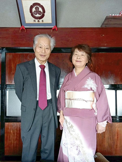 アイガモ農法を追求した父須藤久孝（左）と母静代。原発事故の影響で顧客が９割ほど減ったこともあったが、諦めずにコメを作り続けた