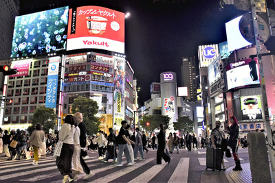 東京・渋谷の夜のスクランブル交差点。２８歳の僕は覚醒剤中毒の影響で、この場所で警察に保護された