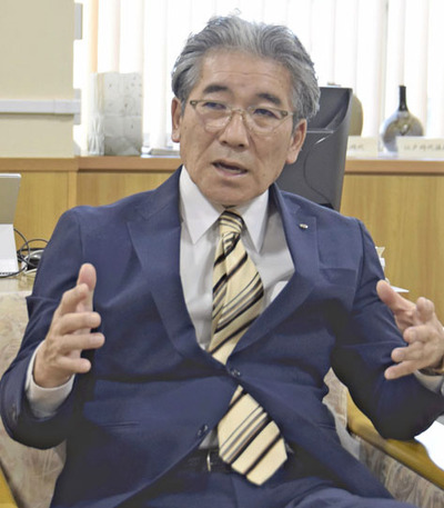 吉田栄光町長