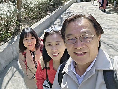 一昨年からのインバウンド再燃とともに岡山ではガイド業務に再挑戦している私（奥）。民間外交官と呼ばれる通訳ガイドとしても、微力ながら福島の魅力発信に努めていきたい