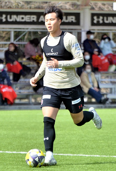 <b>やまだ・ゆうと</b>　埼玉県出身。正智深谷高、国士舘大を経て２０２４年にプロ入り。完全移籍で今季加入。身長１８２センチ、体重８０キロ。２３歳。