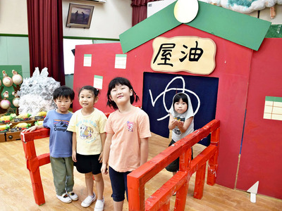 千と千尋の神隠しに登場する油屋を再現したコーナー