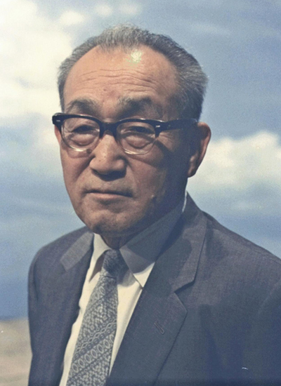 殿堂入りした故円谷英二監督