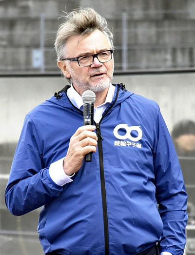 選手たちを激励したトルシエさん