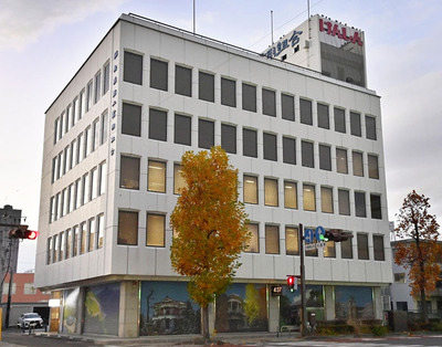 新たな不祥事隠蔽が発覚した県商工信用組合＝２１日、郡山市