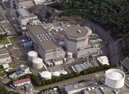 　日本原子力発電敦賀原発２号機＝７月、福井県敦賀市
