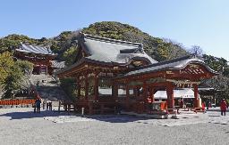 　鶴岡八幡宮