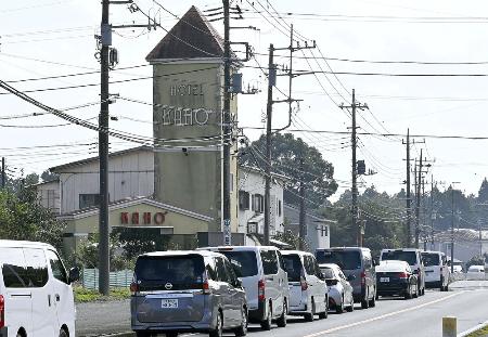 　女性従業員が死亡していたホテル＝１日、千葉県市原市