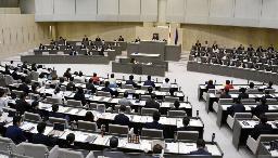 　東京都議会の本会議＝２０２４年１２月