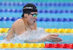 　男子４００メートル個人メドレー決勝　平泳ぎで力泳する松下知之＝東京アクアティクスセンター