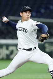 　近大戦に先発し、７回無失点と好投した中京大・大矢＝東京ドーム