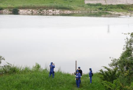 　事故があった旭川の現場周辺＝１１日午後５時５４分、岡山市北区