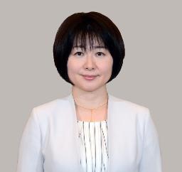 　宮口治子氏