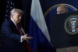 　トランプ米大統領＝１５日、アンカレジ（ＡＰ＝共同）