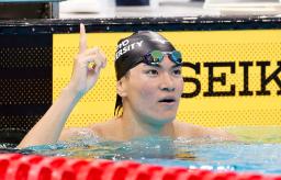 　男子４００メートル個人メドレー決勝　４分７秒２１の大会新で優勝した松下知之＝東京アクアティクスセンター