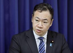 　自民党の鈴木馨祐法相＝６月、法務省