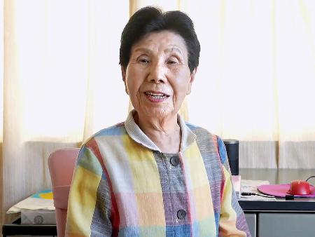 　袴田巌さんの再審無罪判決から１年となり、心境を語る姉ひで子さん＝２６日午前、浜松市（支援者公表の動画から）