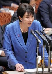 　参院予算委で答弁する高市首相＝１２日午前